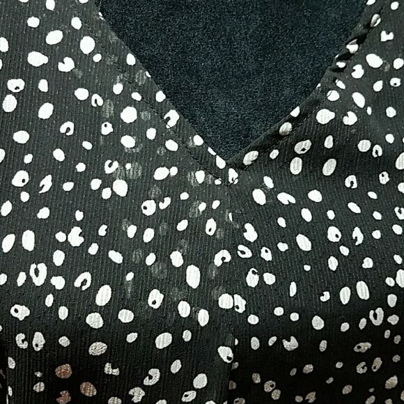 Remy Black and white sheer polka dot top Medium - Picture 3 of 6